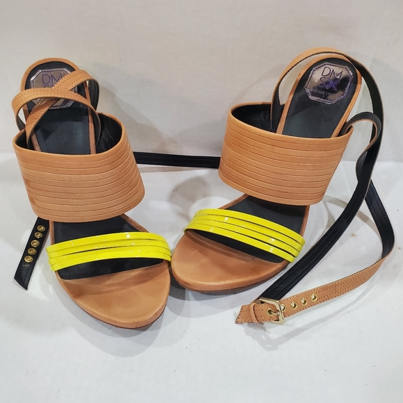 Donald J Pliner 5 inch heeled sandals - Picture 2 of 6